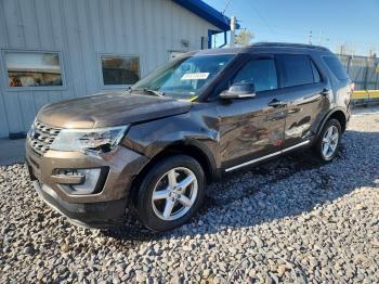  Salvage Ford Explorer