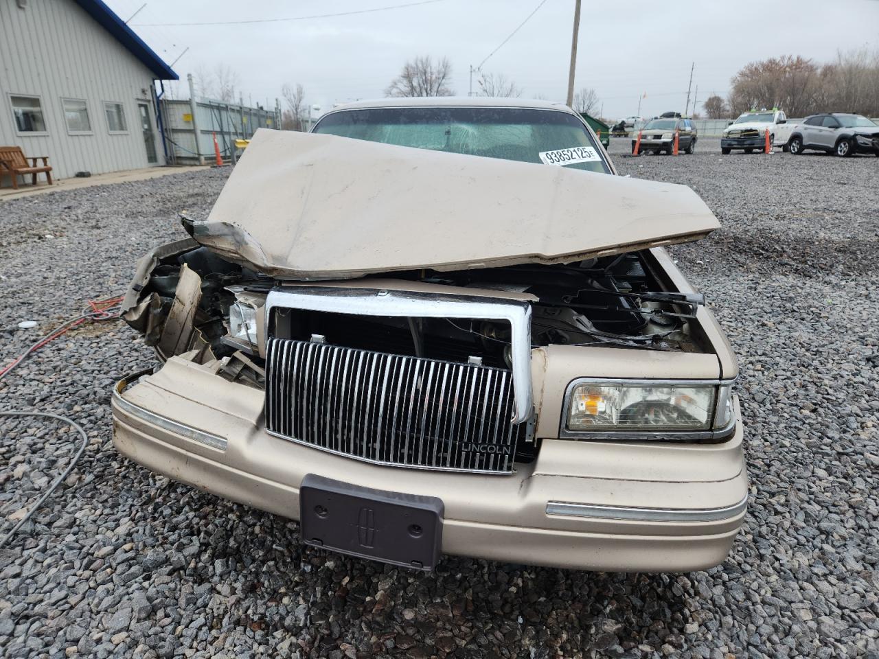 Lincoln Towncar Signature Image 2