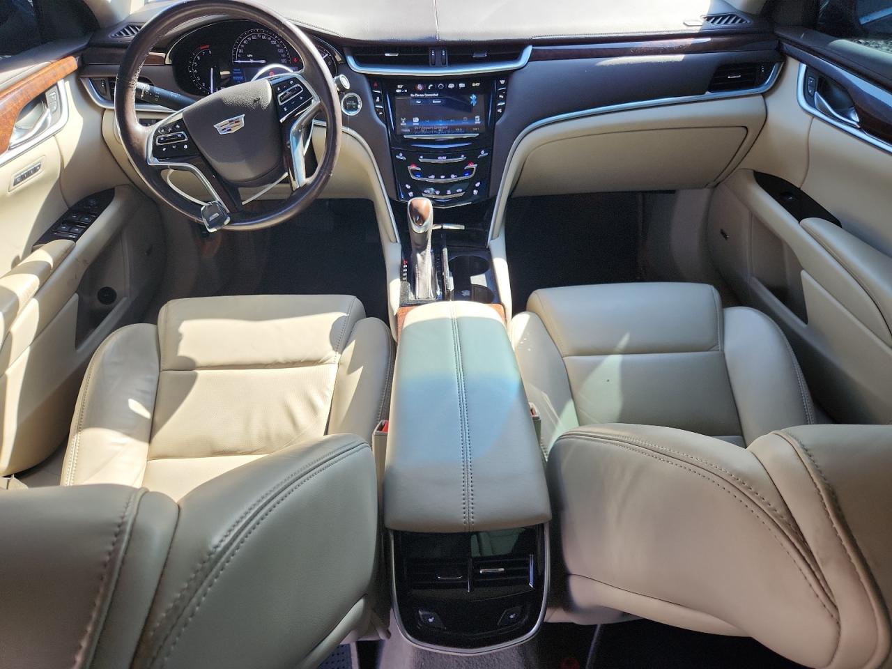 Cadillac XTS Luxury Image 12