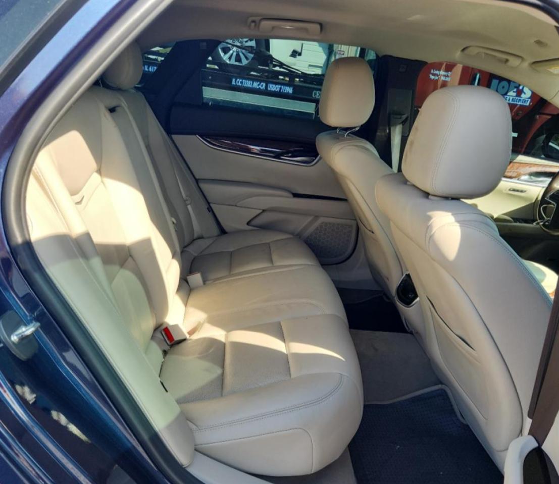 Cadillac XTS Luxury Image 4