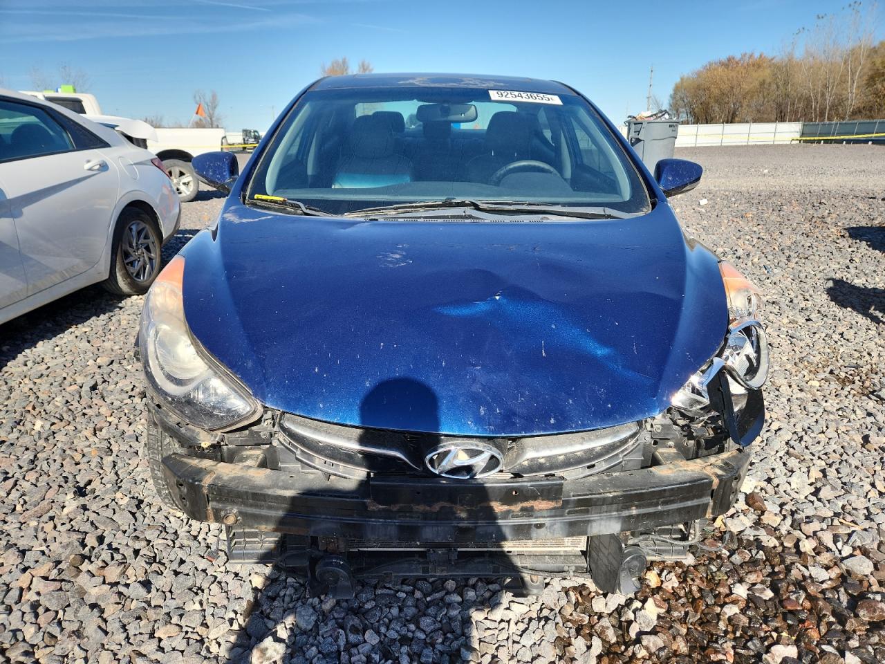 Hyundai ELANTRA Gls Image 6