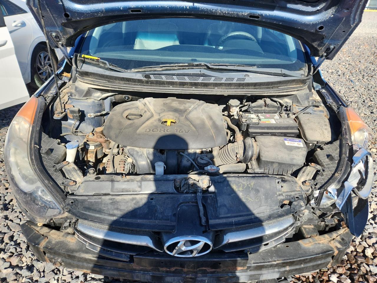 Hyundai ELANTRA Gls Image 7