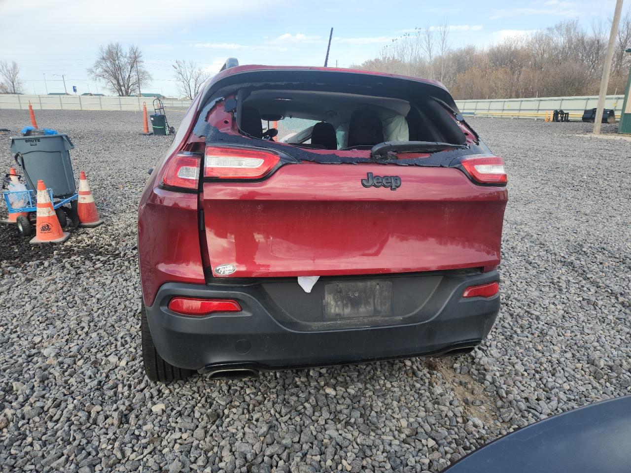 Jeep Grand Cherokee Sport Image 12