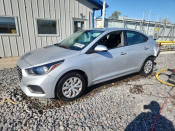 Salvage Hyundai ACCENT