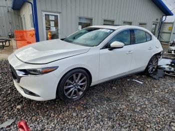  Salvage Mazda 3