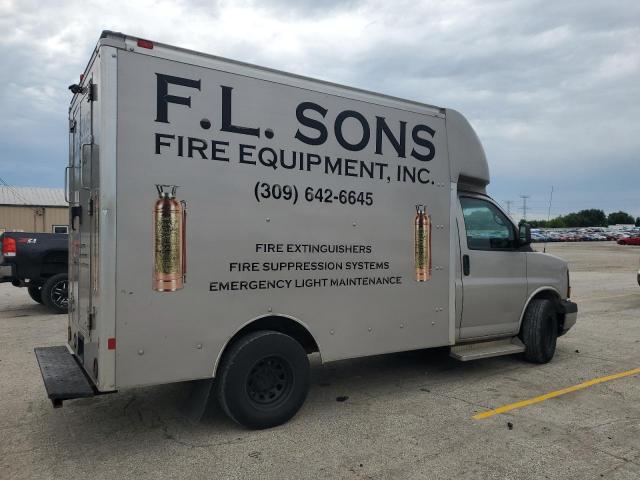 Chevrolet Express Image 3