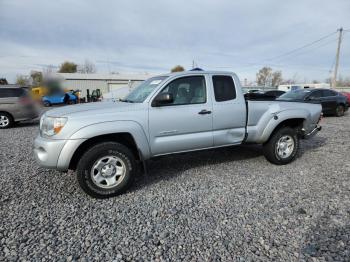  Salvage Toyota Tacoma