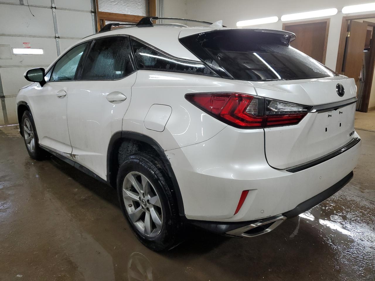 Lexus RX 350 Base Image 2