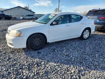  Salvage Dodge Avenger
