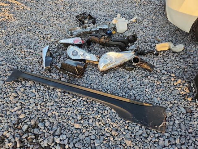 Toyota Scion Image 5