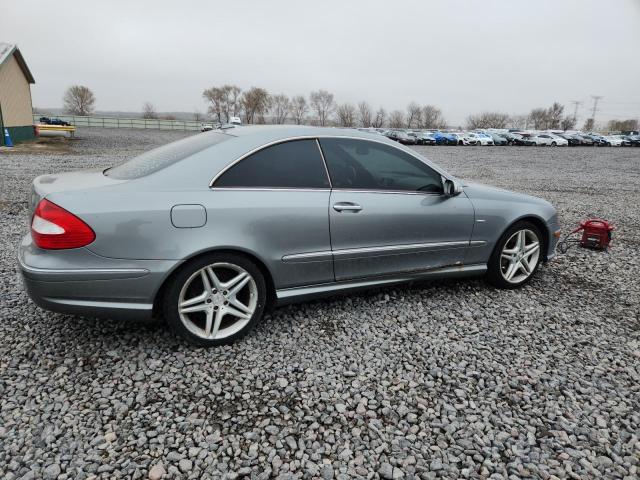 Mercedes-Benz Clk-class 350 Image 12