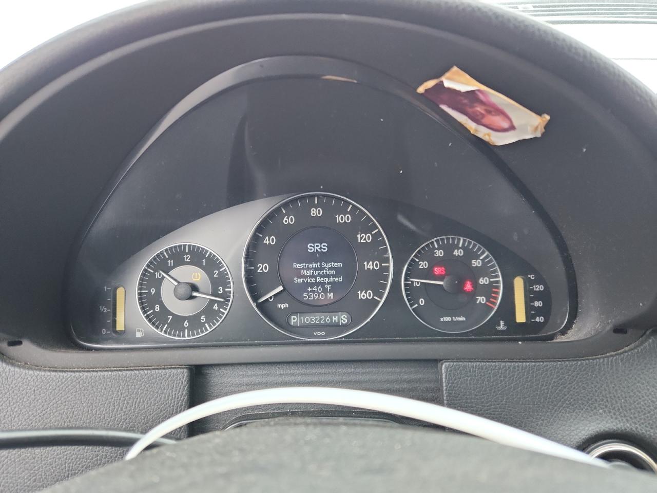 Mercedes-Benz Clk-class 350 Image 4