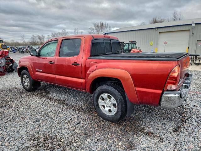 Toyota Tacoma Double Cab Image 12