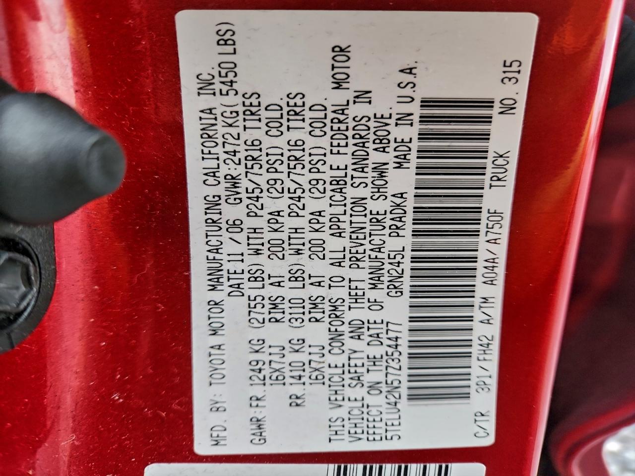 Toyota Tacoma Double Cab Image 4