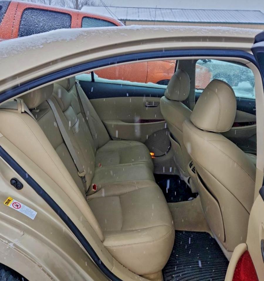 Lexus Es 350 Image 12