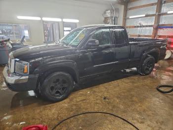  Salvage Dodge Dakota