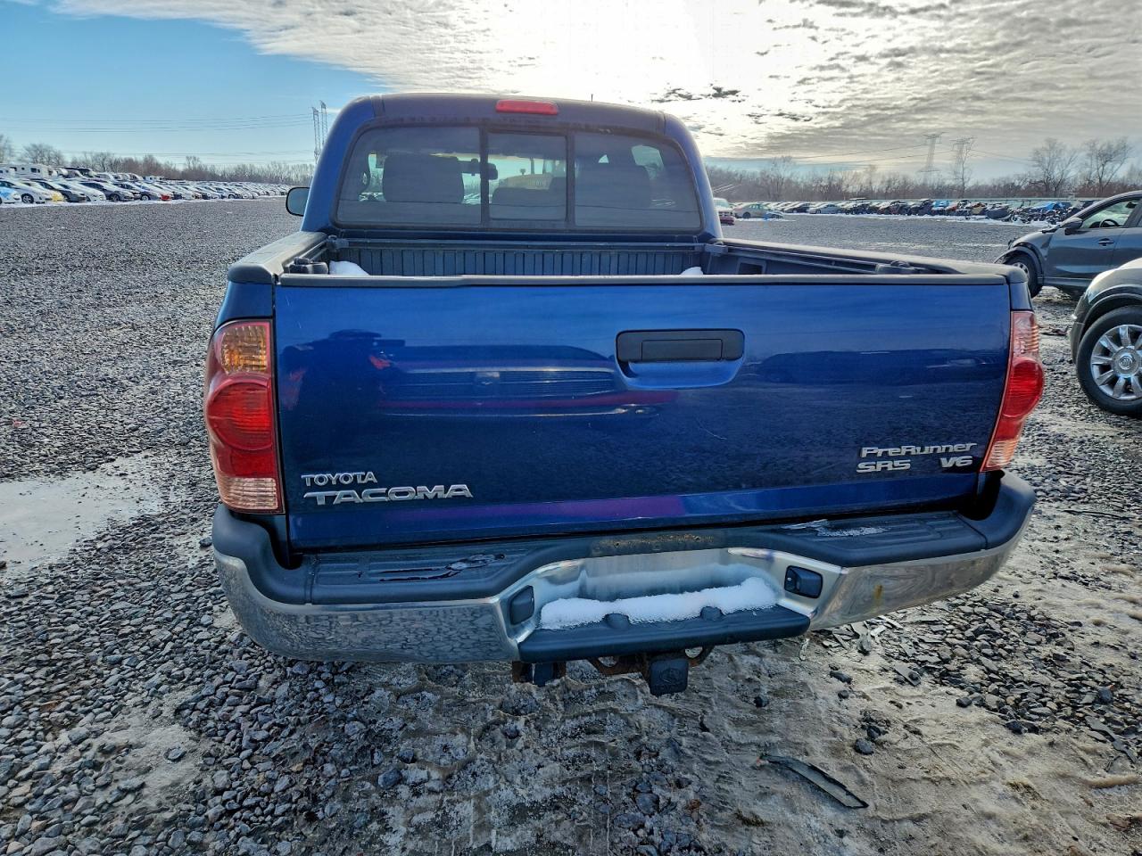 Toyota Tacoma Double Cab Prerunner Image 12