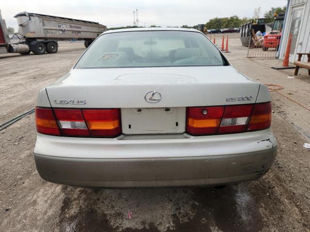 Lexus Es 300 Image 5