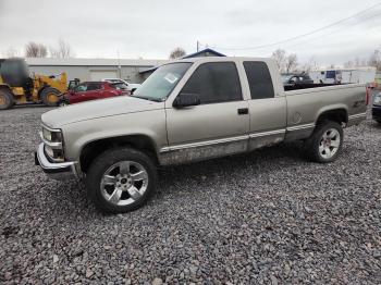  Salvage Chevrolet Gmt