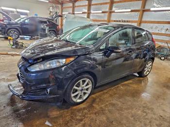  Salvage Ford Fiesta
