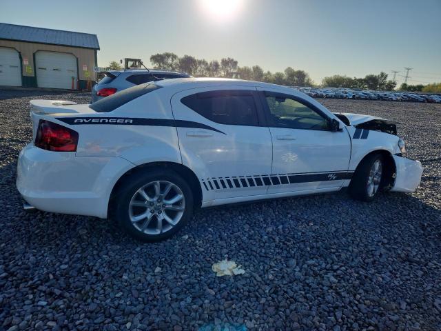 Dodge Avenger R/t Image 2