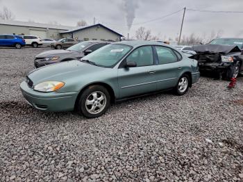  Salvage Ford Taurus
