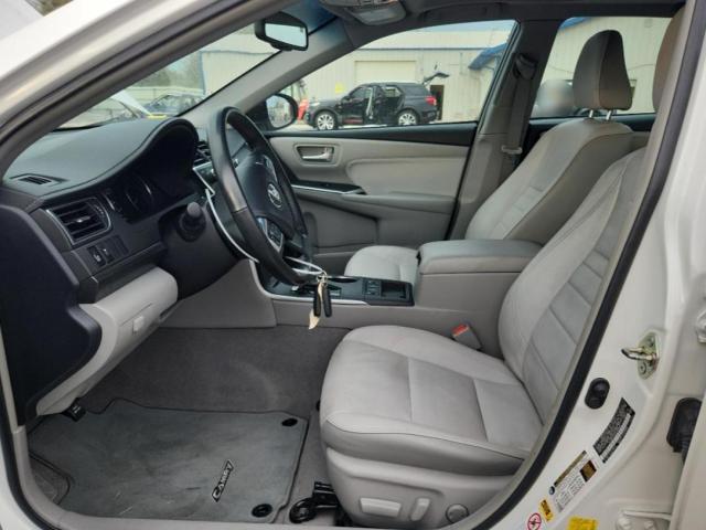 Toyota Camry Hybrid Image 9