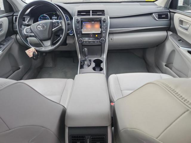 Toyota Camry Hybrid Image 5