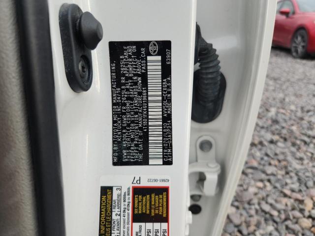 Toyota Camry Hybrid Image 7