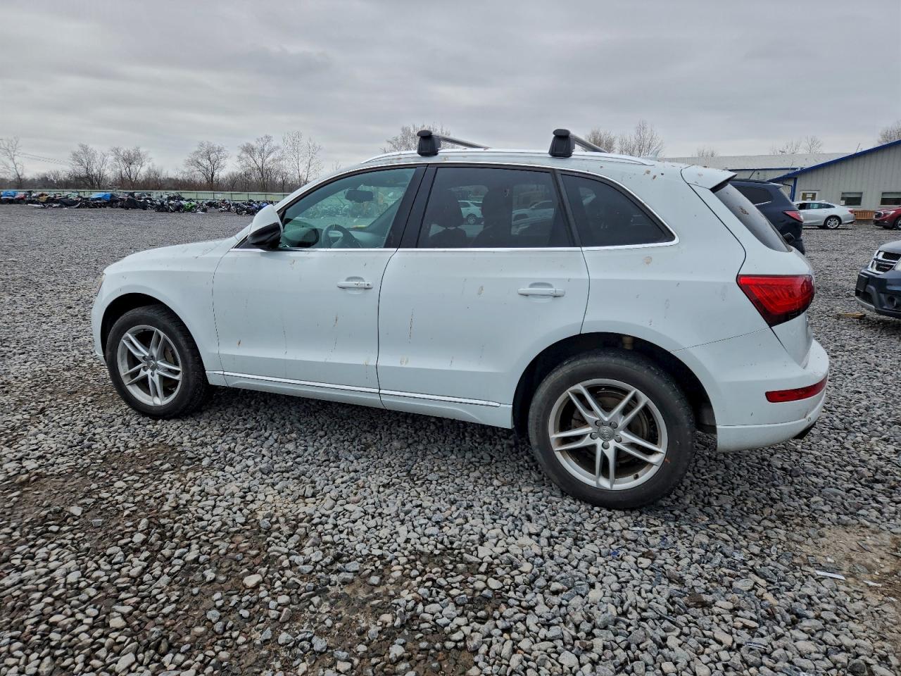 Audi Q5 Premium Plus Image 11