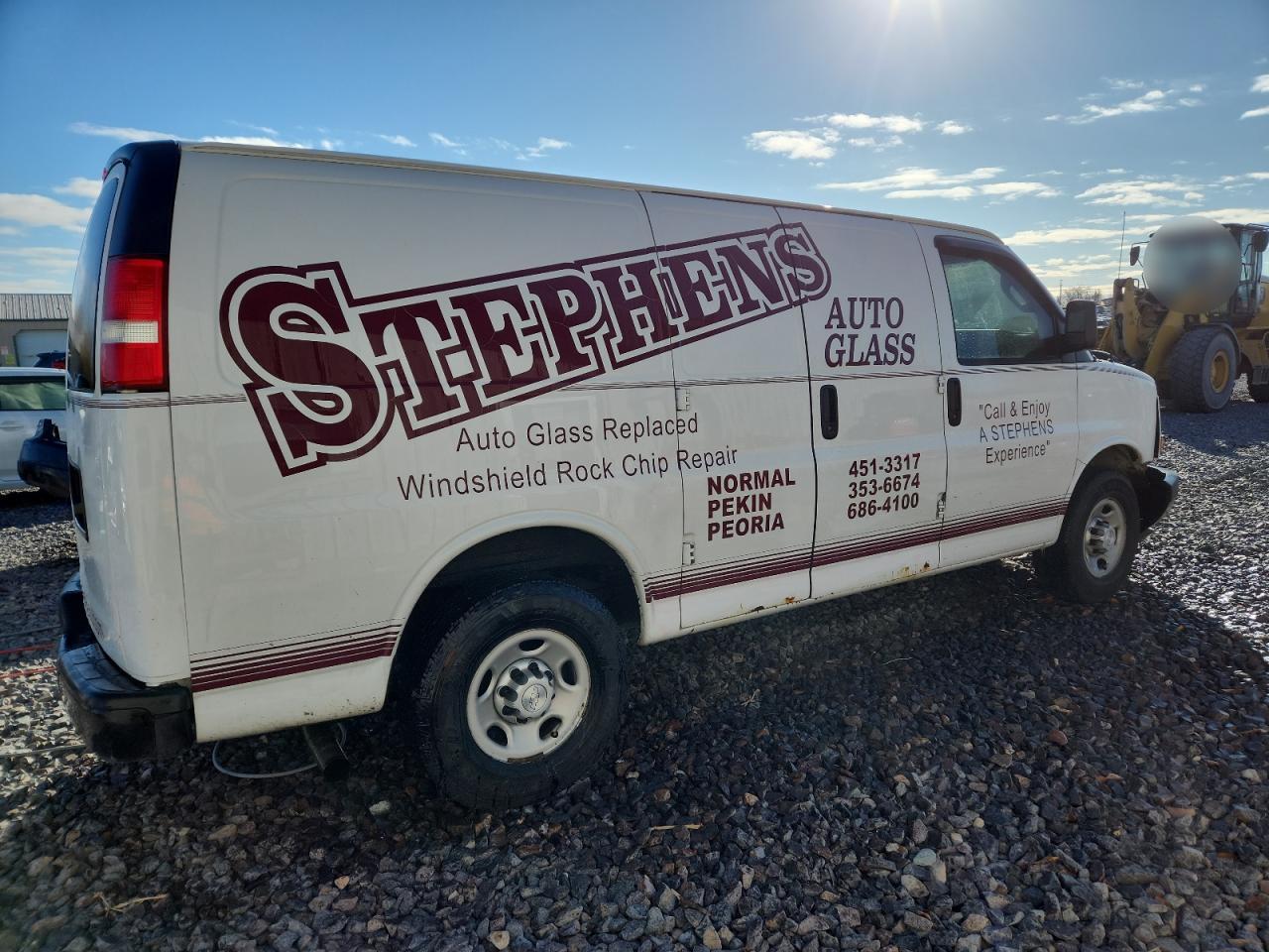 Chev Express Image 13