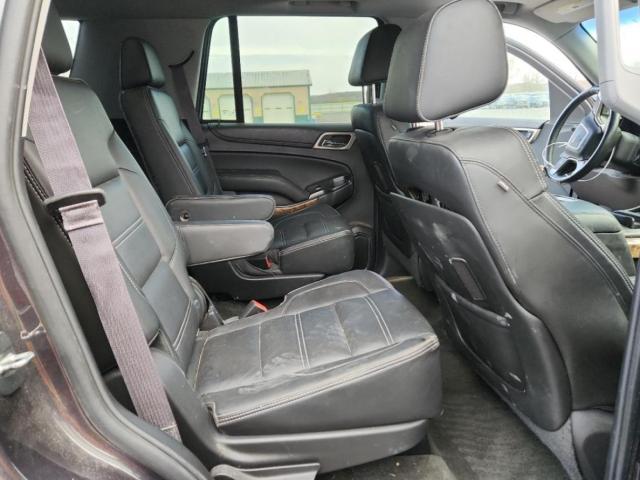 GMC Yukon Denali Image 10