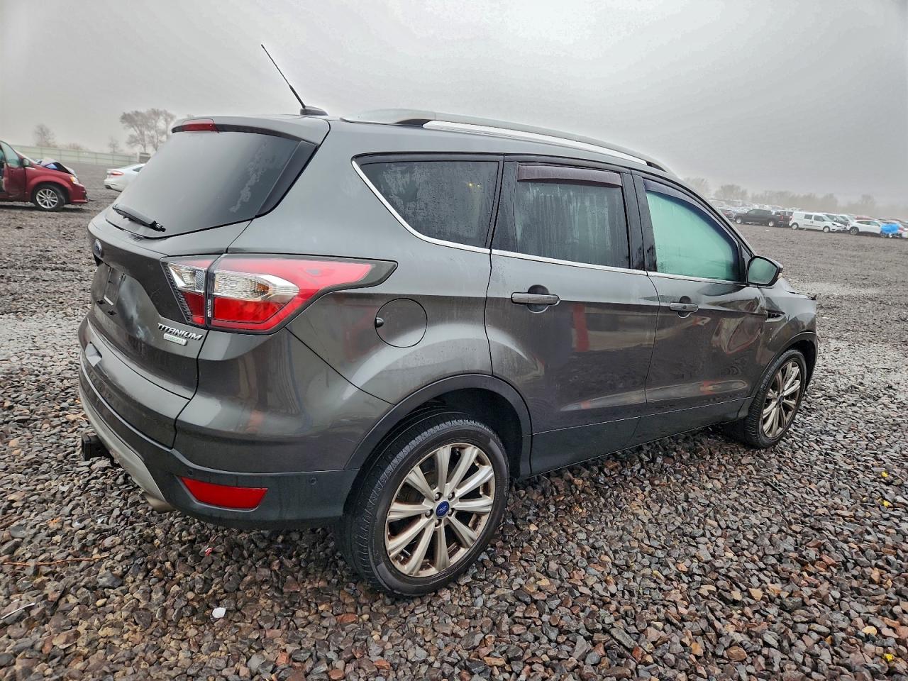 Ford Escape Titanium Image 3