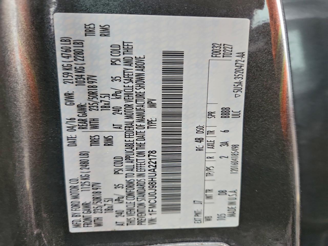 Ford Escape Titanium Image 11