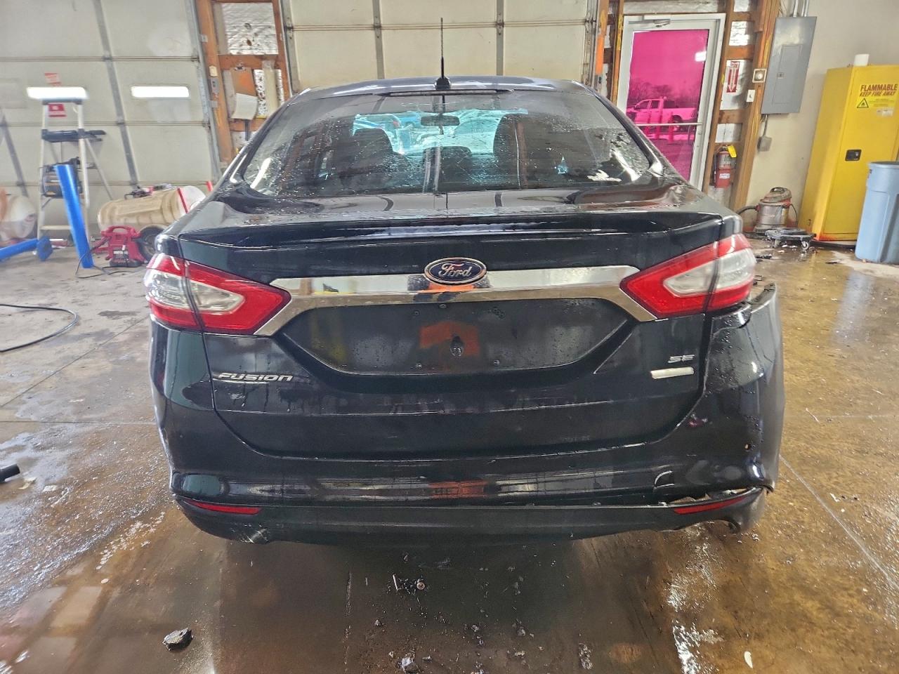 Ford Fusion Se Image 3