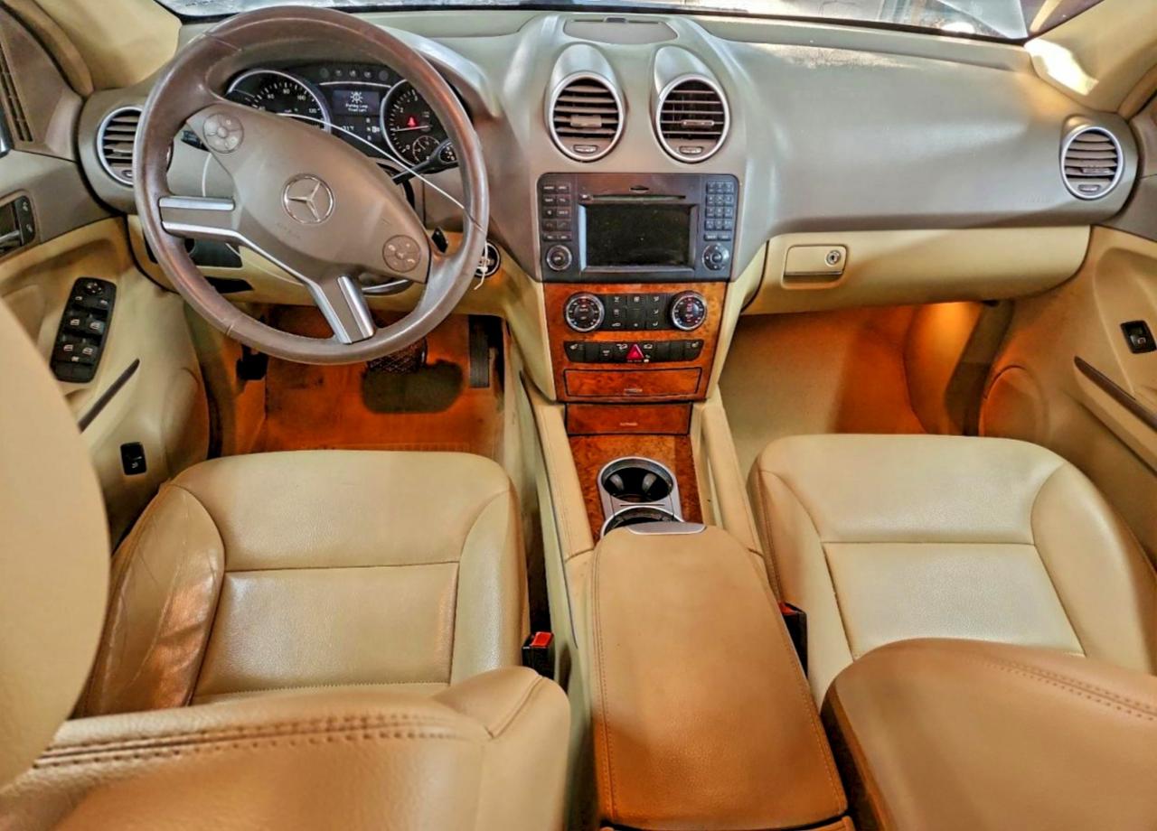 Mercedes-Benz M-Class 350 Image 3