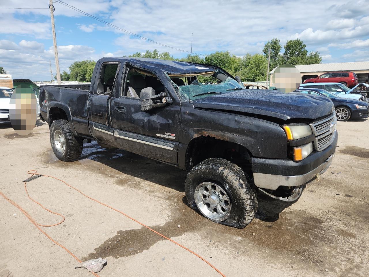 Chevrolet Silverado K2500 Heavy Duty Image 9