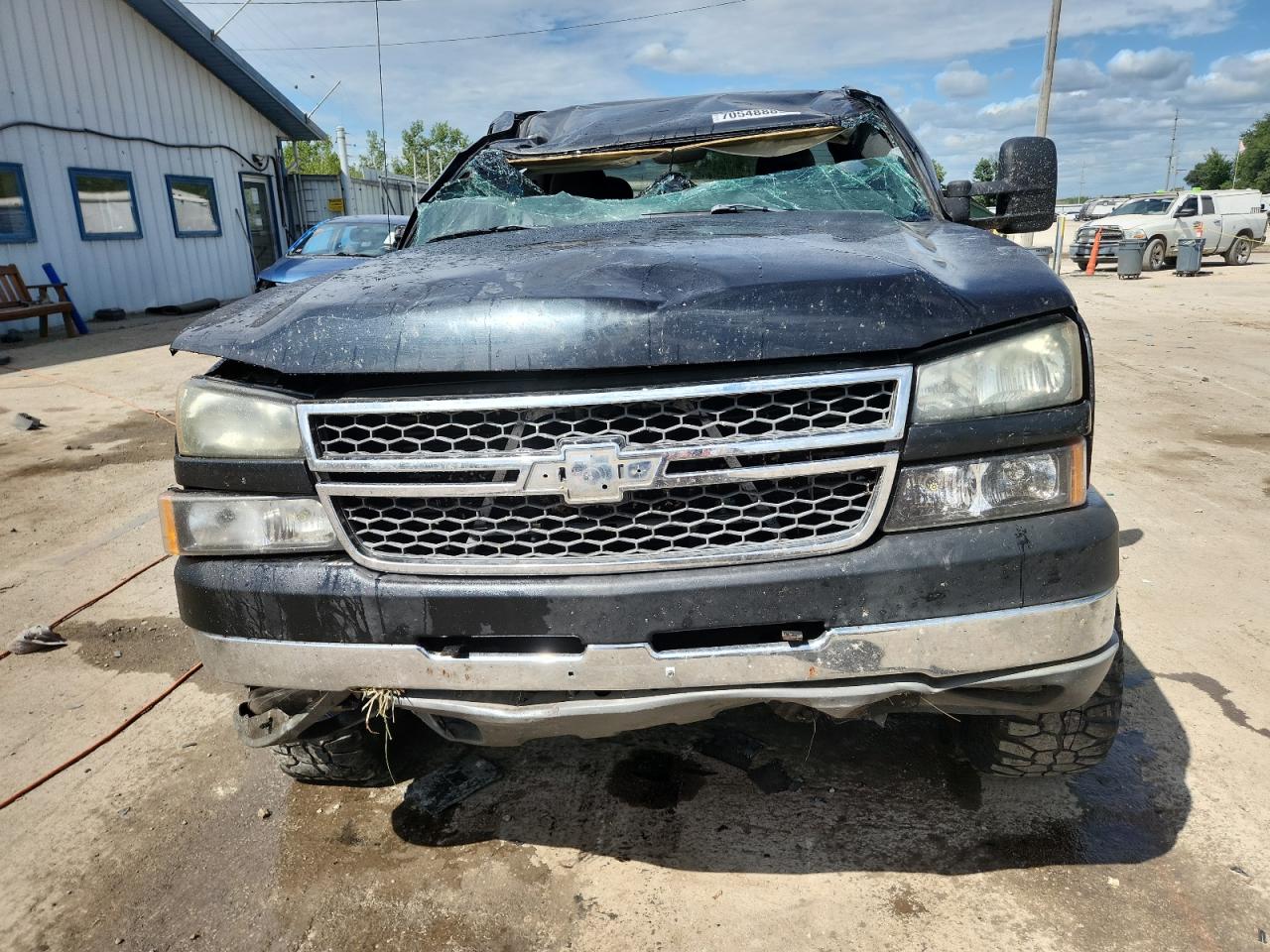 Chevrolet Silverado K2500 Heavy Duty Image 12