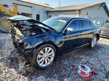  Salvage Chrysler 300