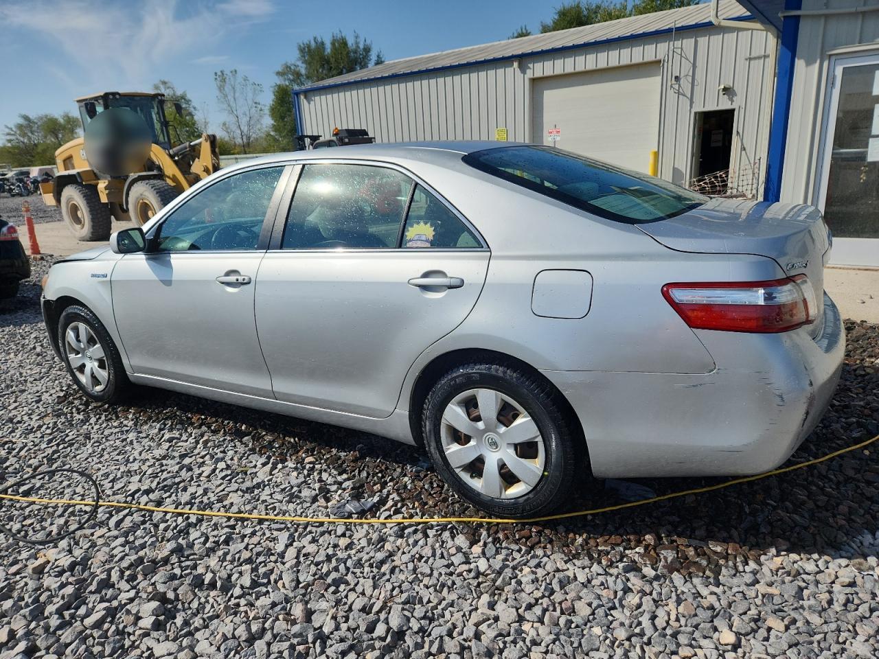 Toyota Camry Hybrid Image 3
