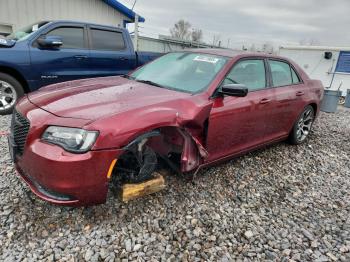  Salvage Chrysler 300