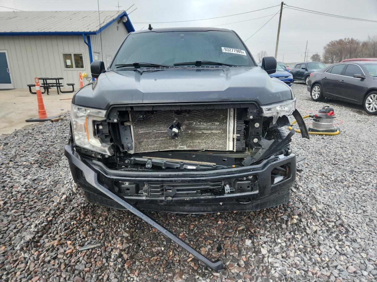 Ford F-150 Supercrew Image 10