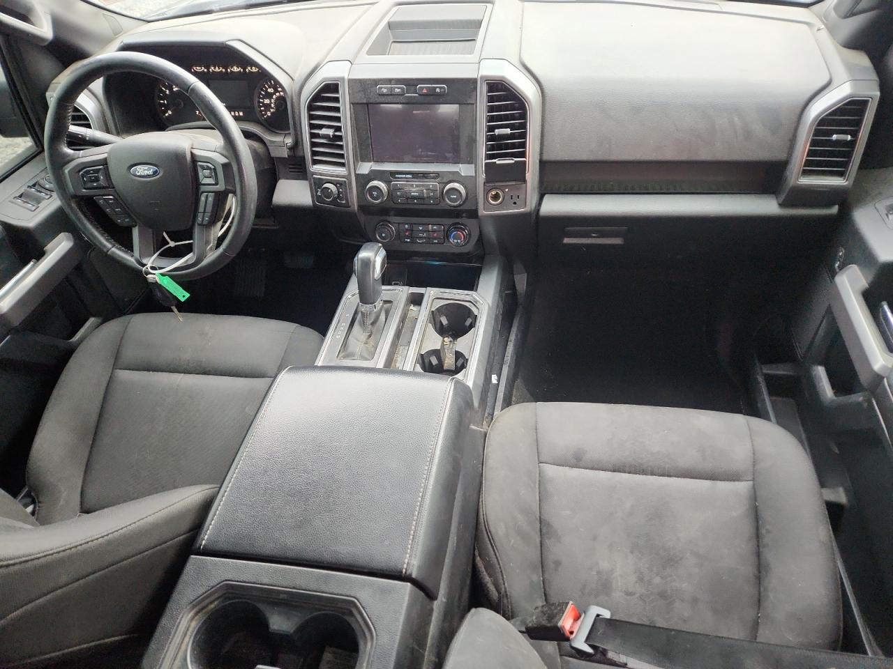 Ford F-150 Supercrew Image 7