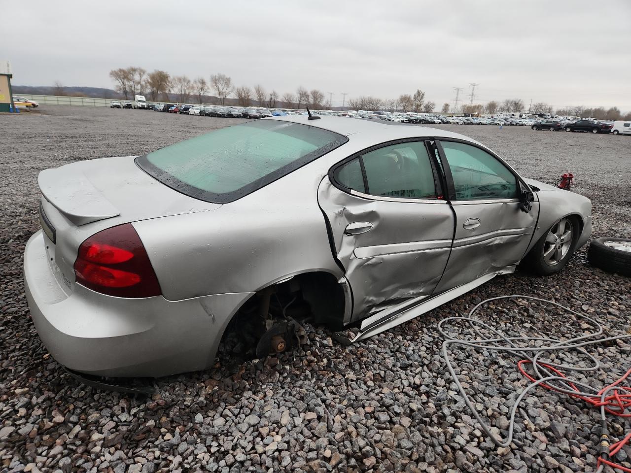 Pontiac Grandprix Image 13