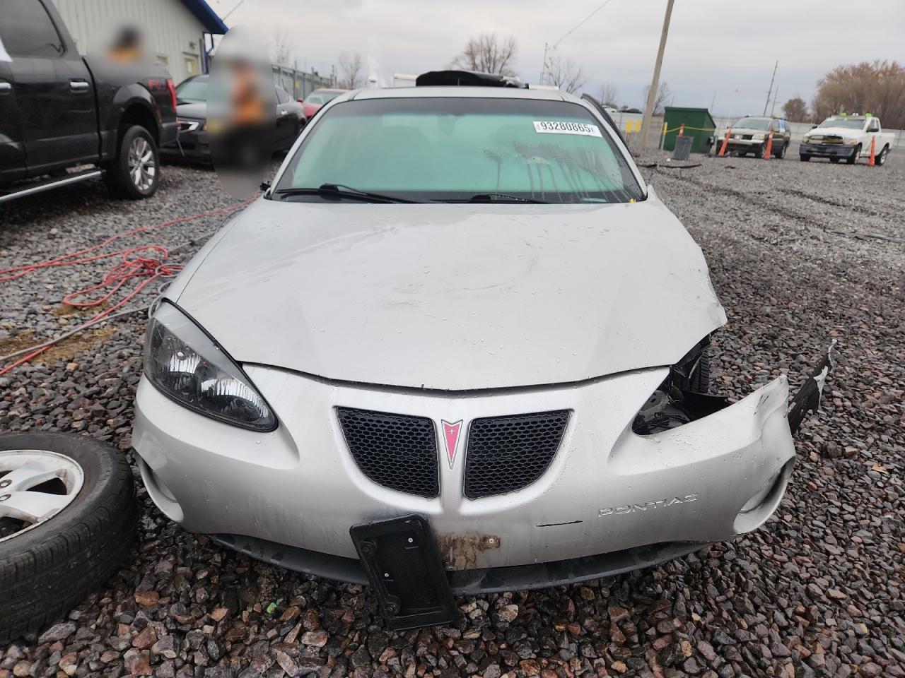 Pontiac Grandprix Image 11