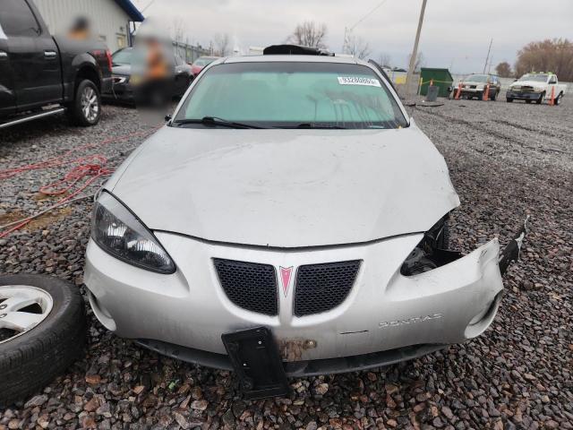 Pontiac Grandprix Image 11