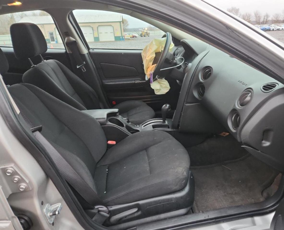 Pontiac Grandprix Image 4