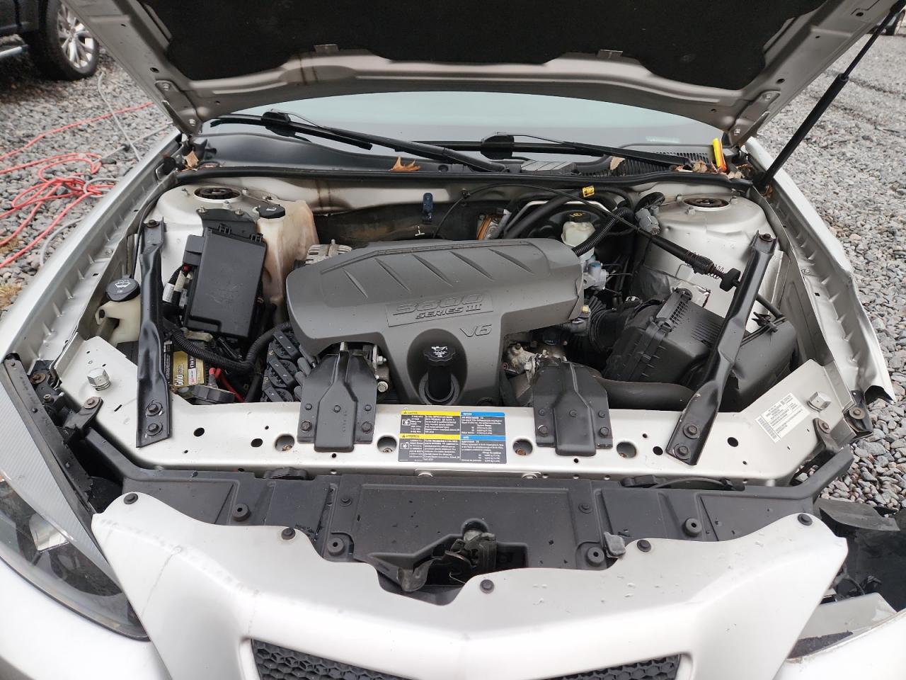 Pontiac Grandprix Image 9