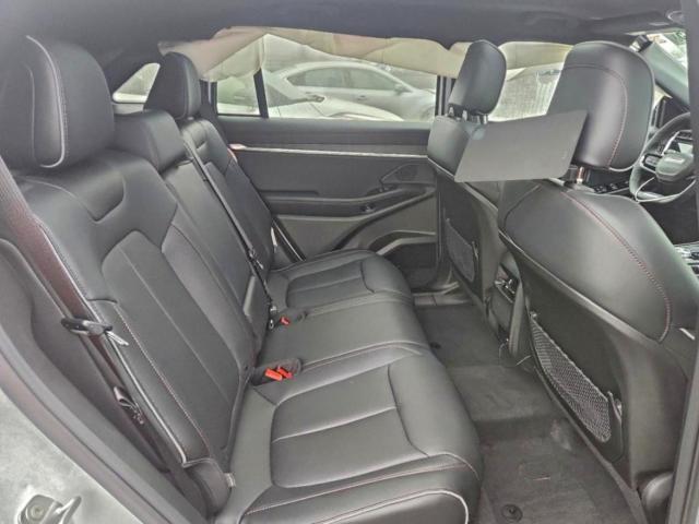 Jeep Wagoneer Limited Image 5