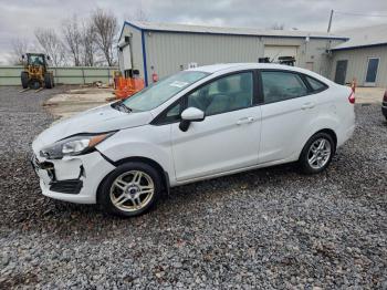  Salvage Ford Fiesta